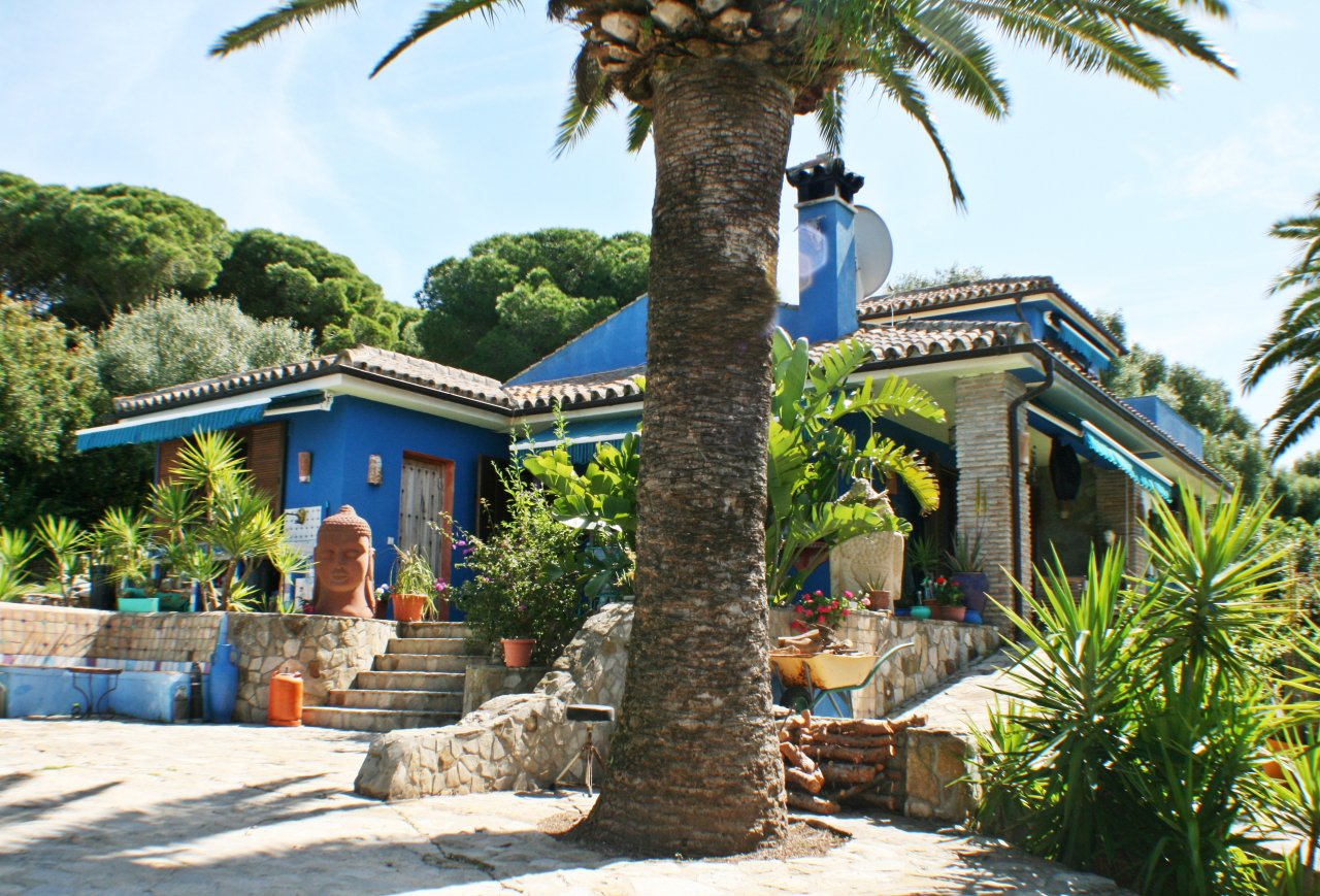 Andaluz Homes