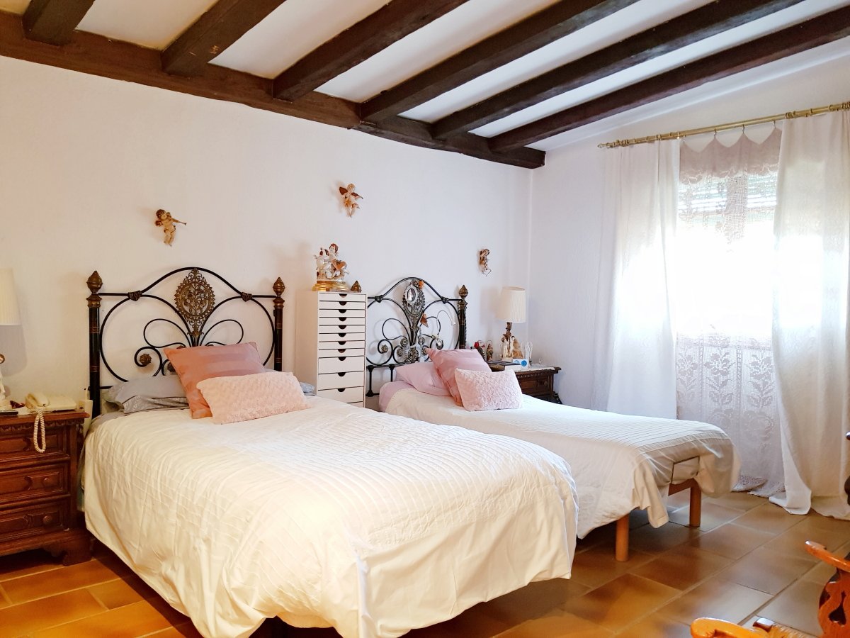 Andaluz Homes