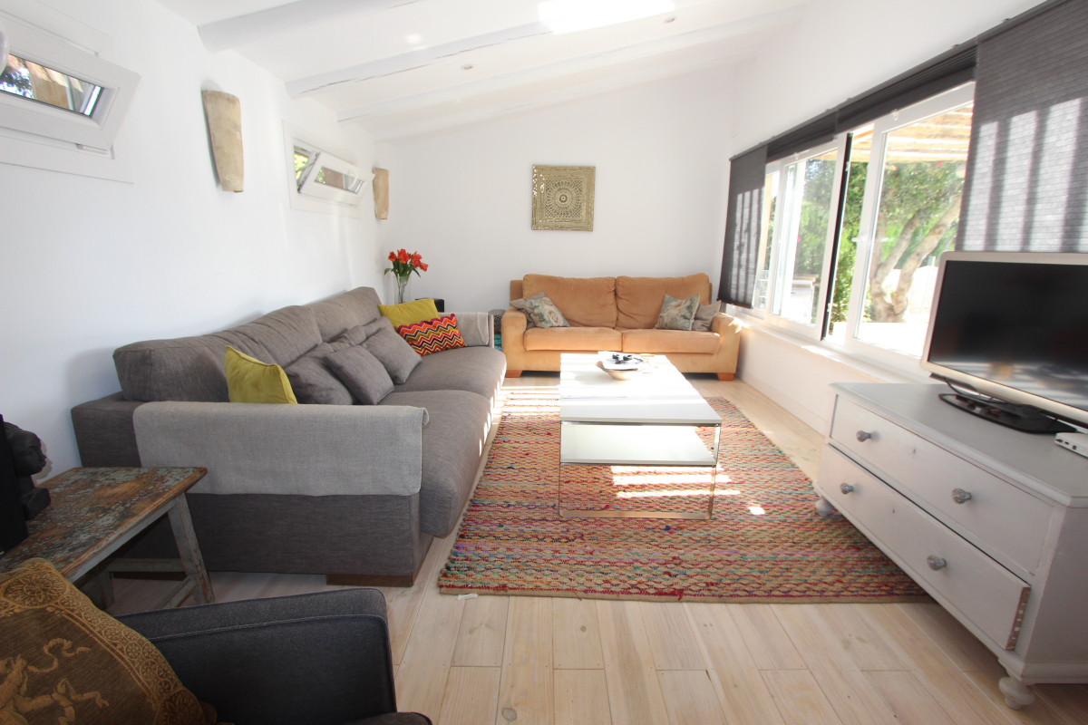 Andaluz Homes