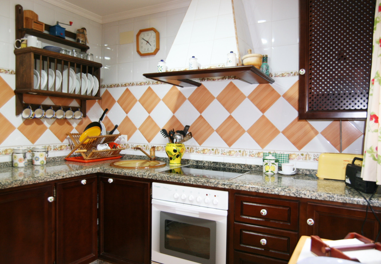 Andaluz Homes