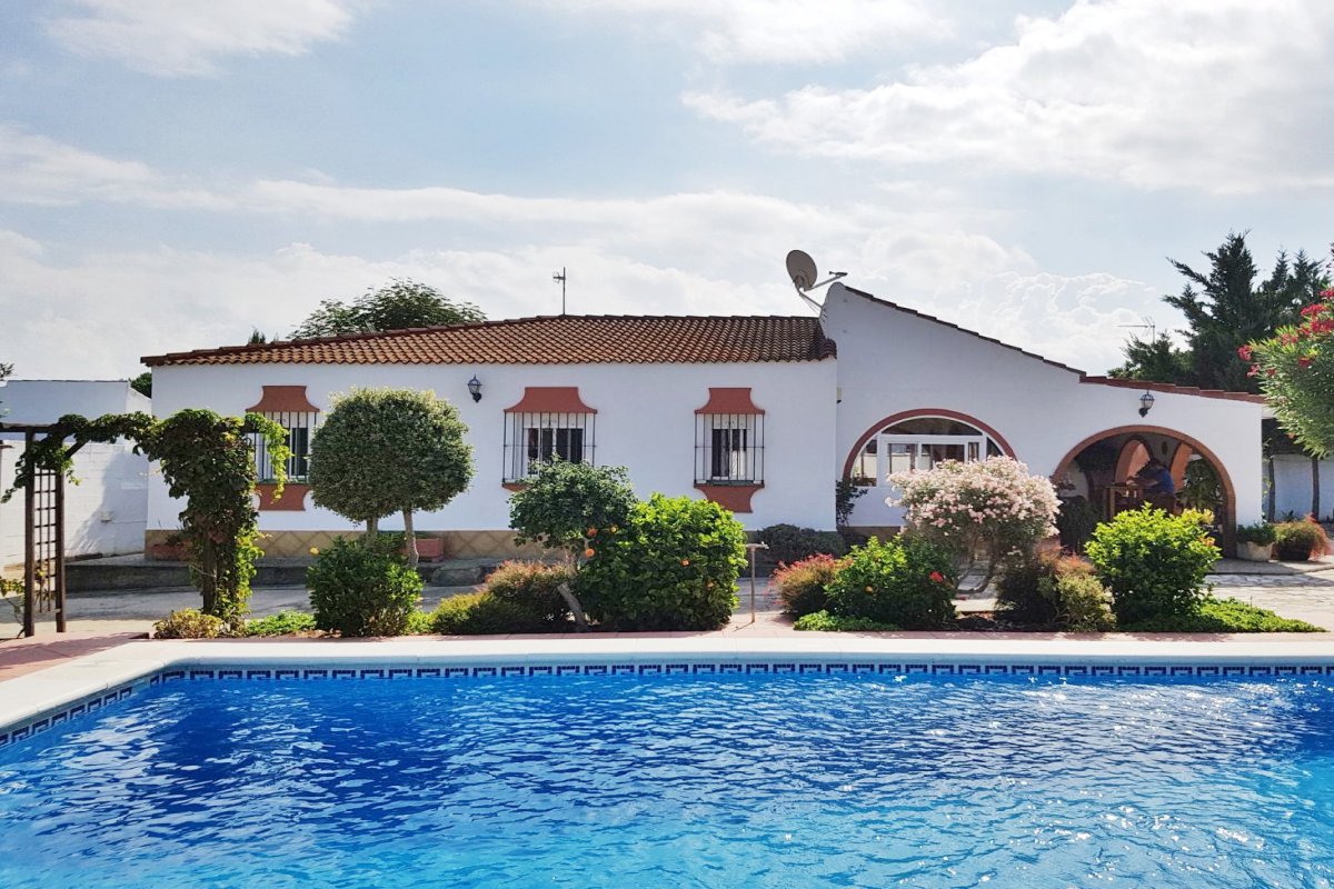 Andaluz Homes