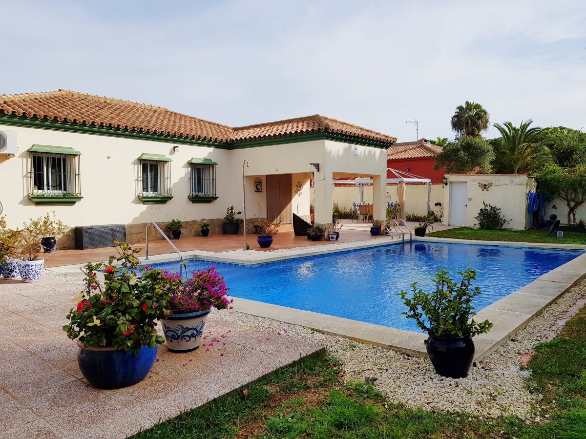 Andaluz Homes