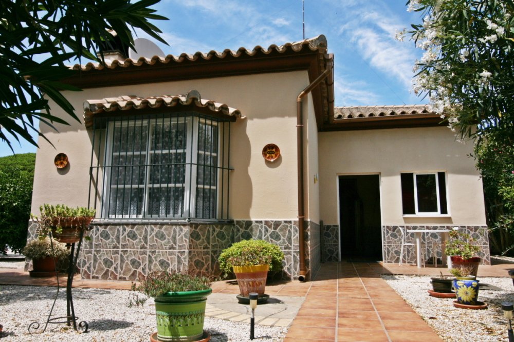 Andaluz Homes