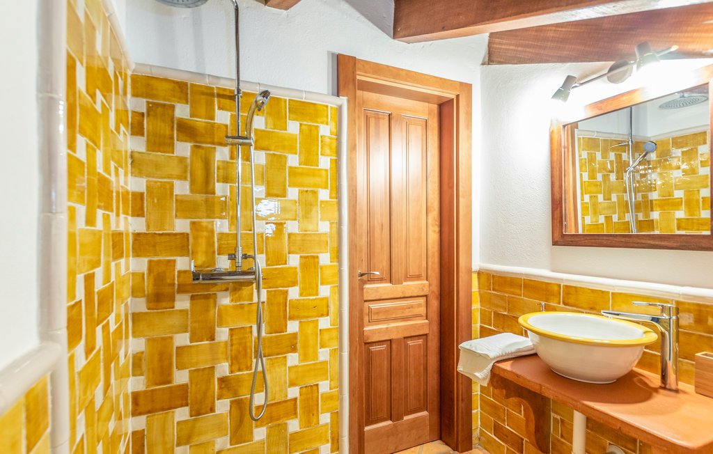 Andaluz Homes