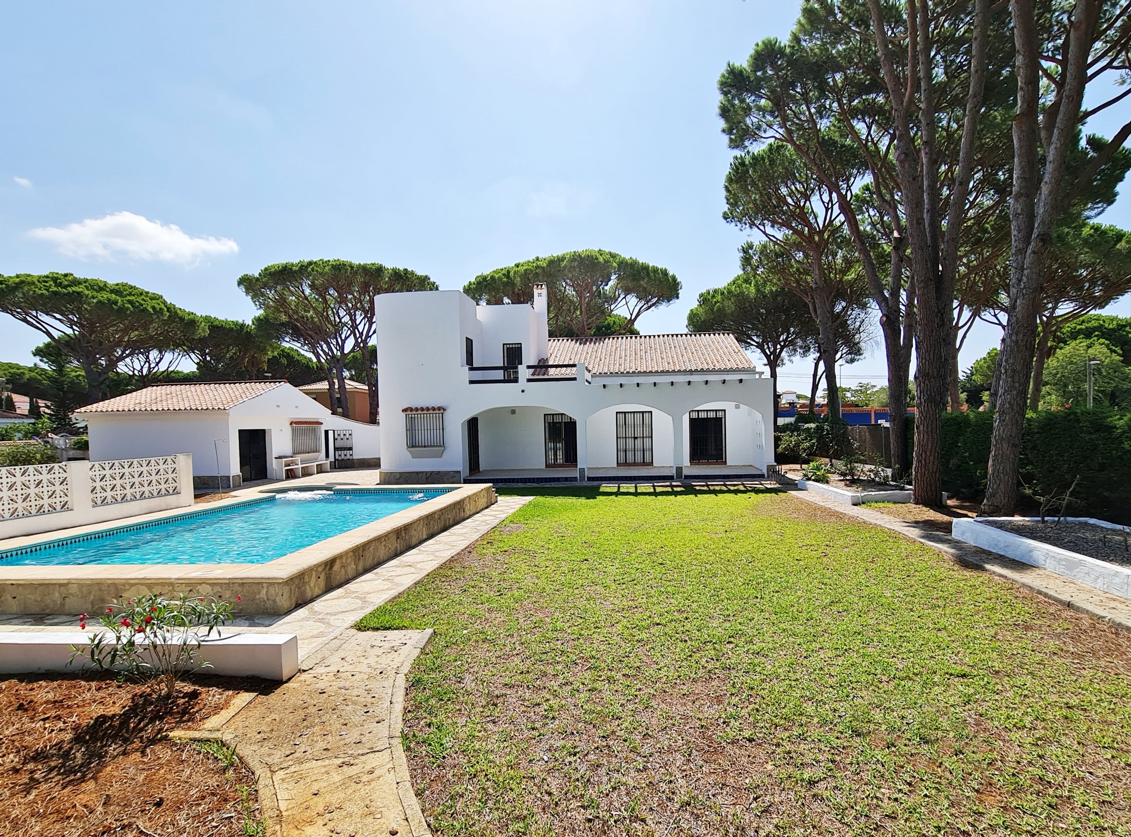 Andaluz Homes