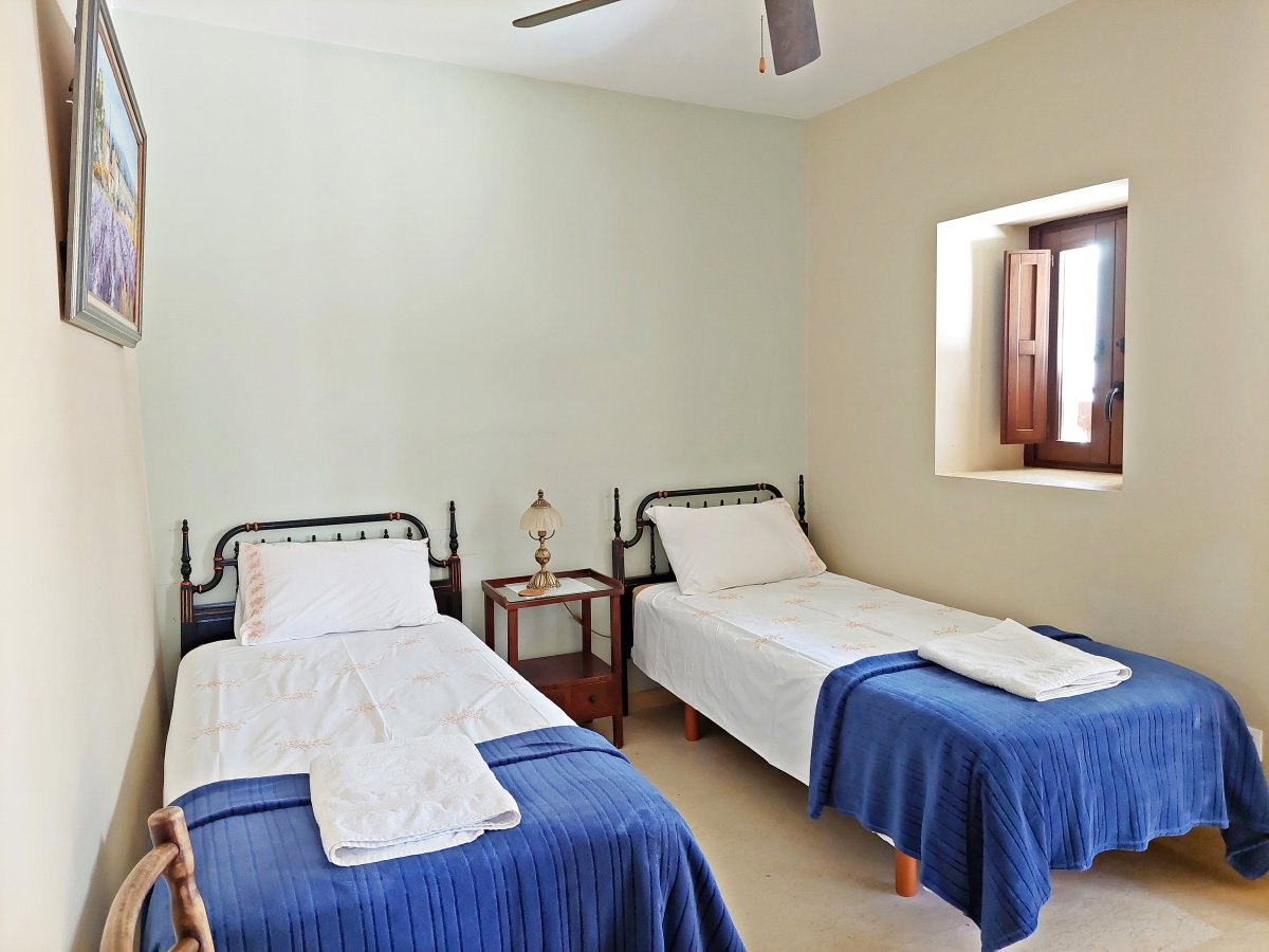 Andaluz Homes