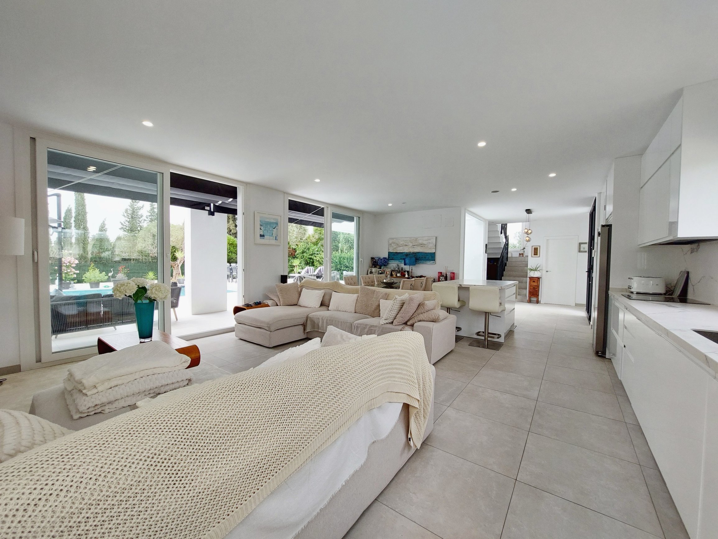 Andaluz Homes