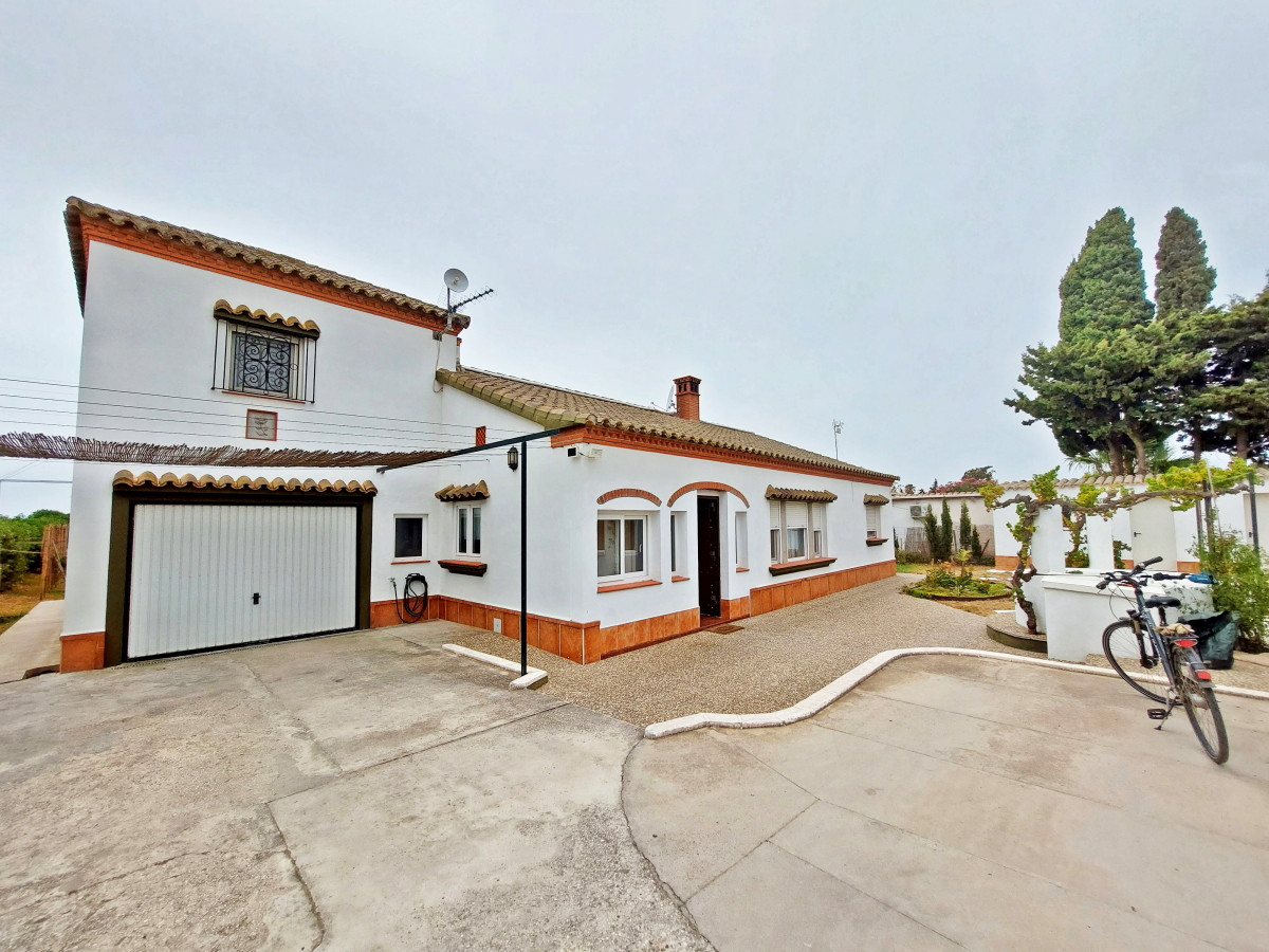 Andaluz Homes