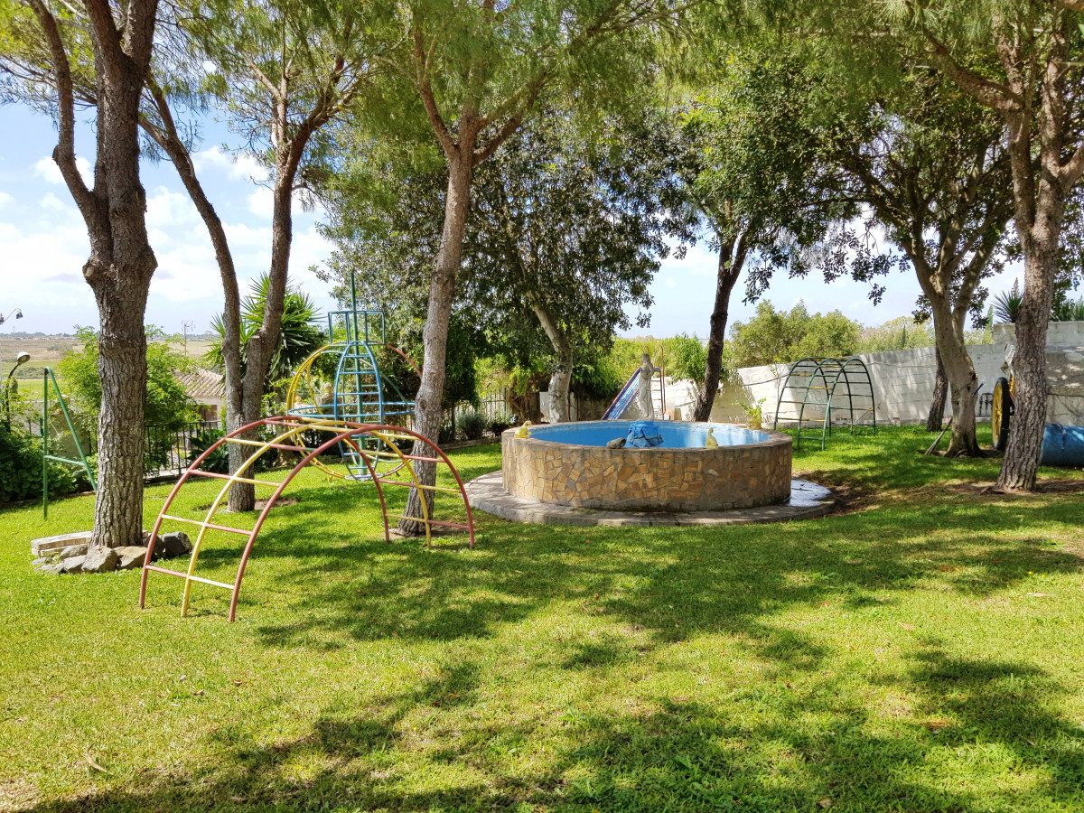 Andaluz Homes