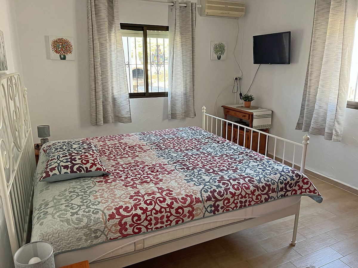 Andaluz Homes