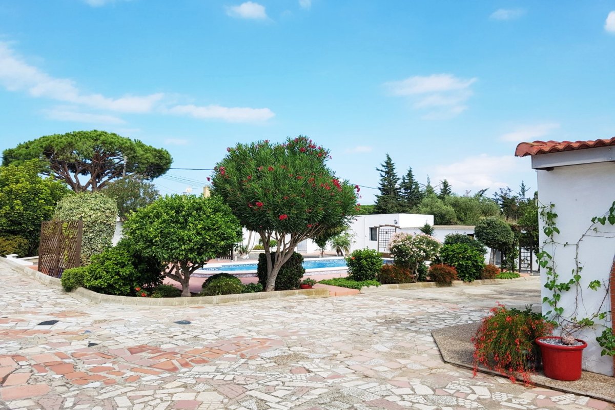 Andaluz Homes