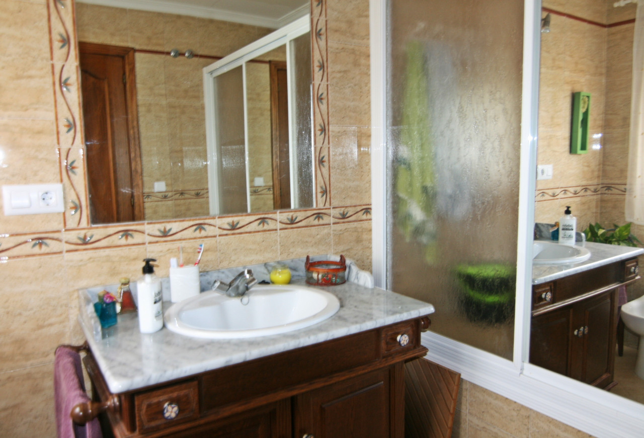 Andaluz Homes