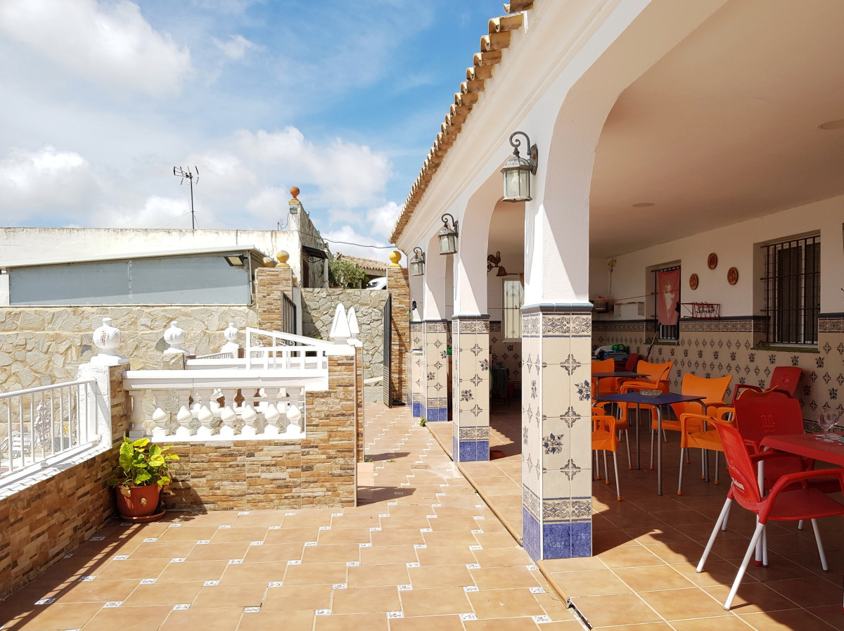Andaluz Homes