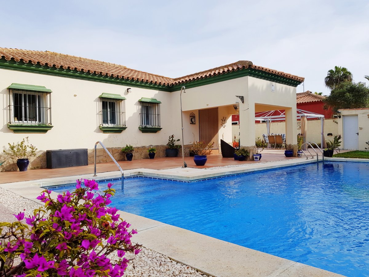Andaluz Homes