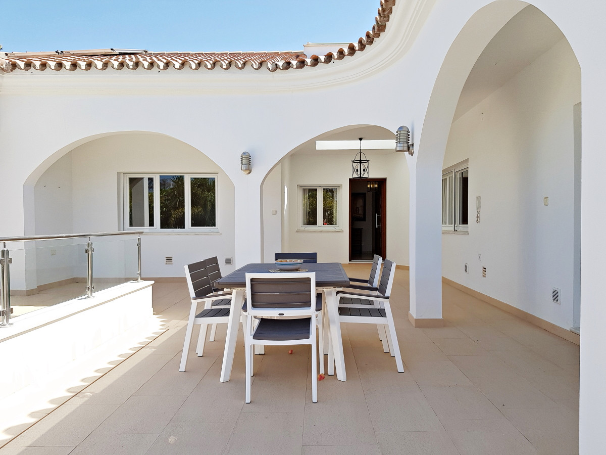 Andaluz Homes