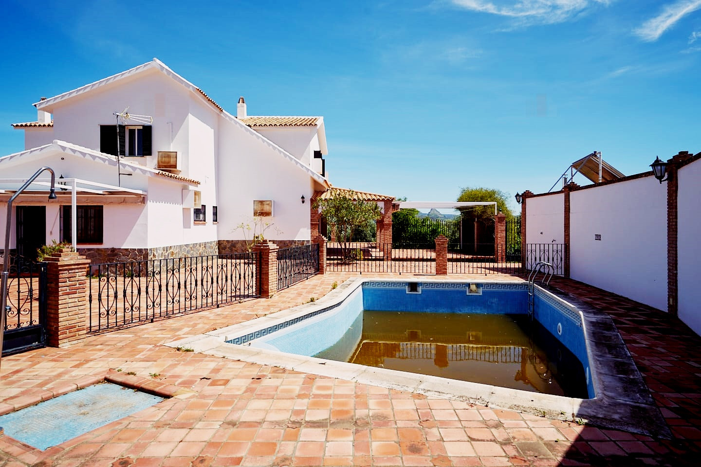 Andaluz Homes