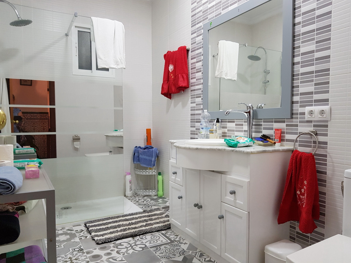 Andaluz Homes