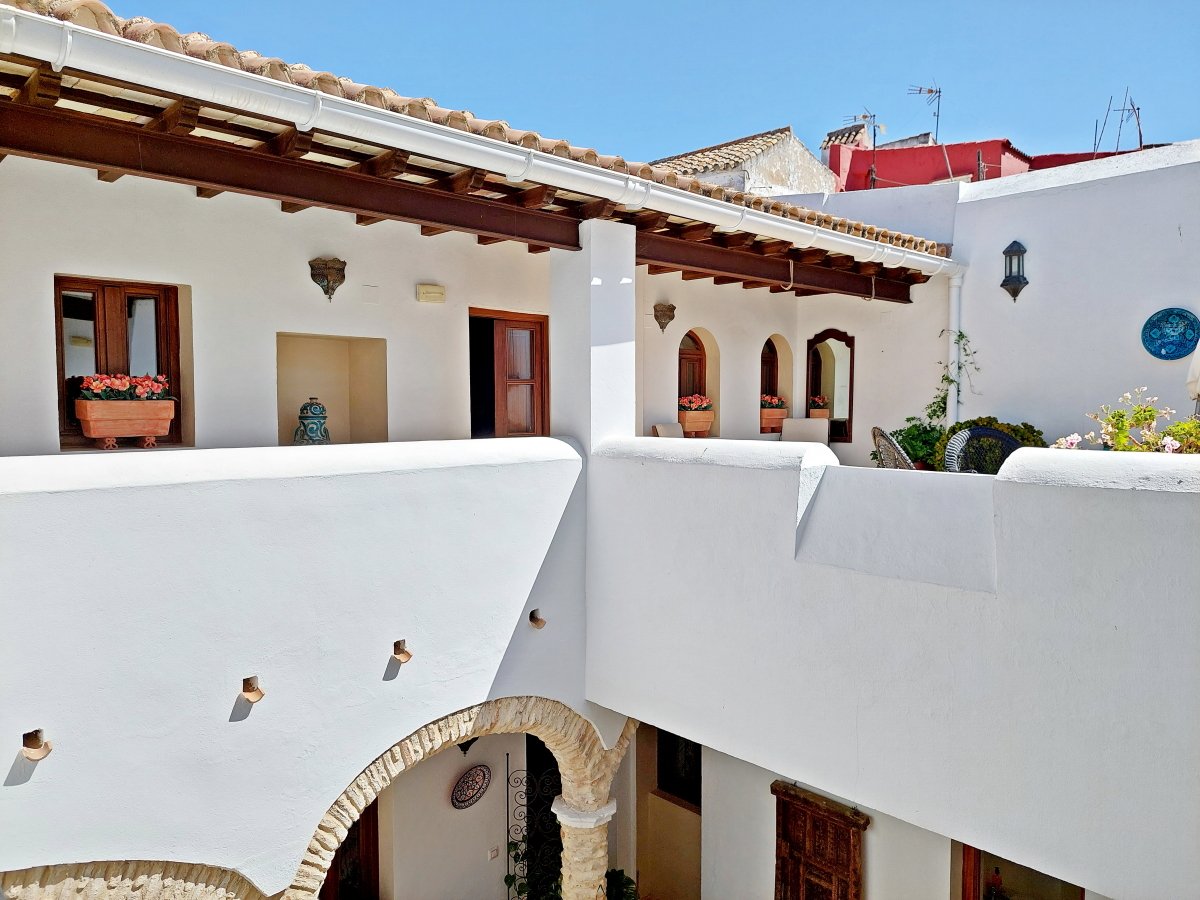 Andaluz Homes