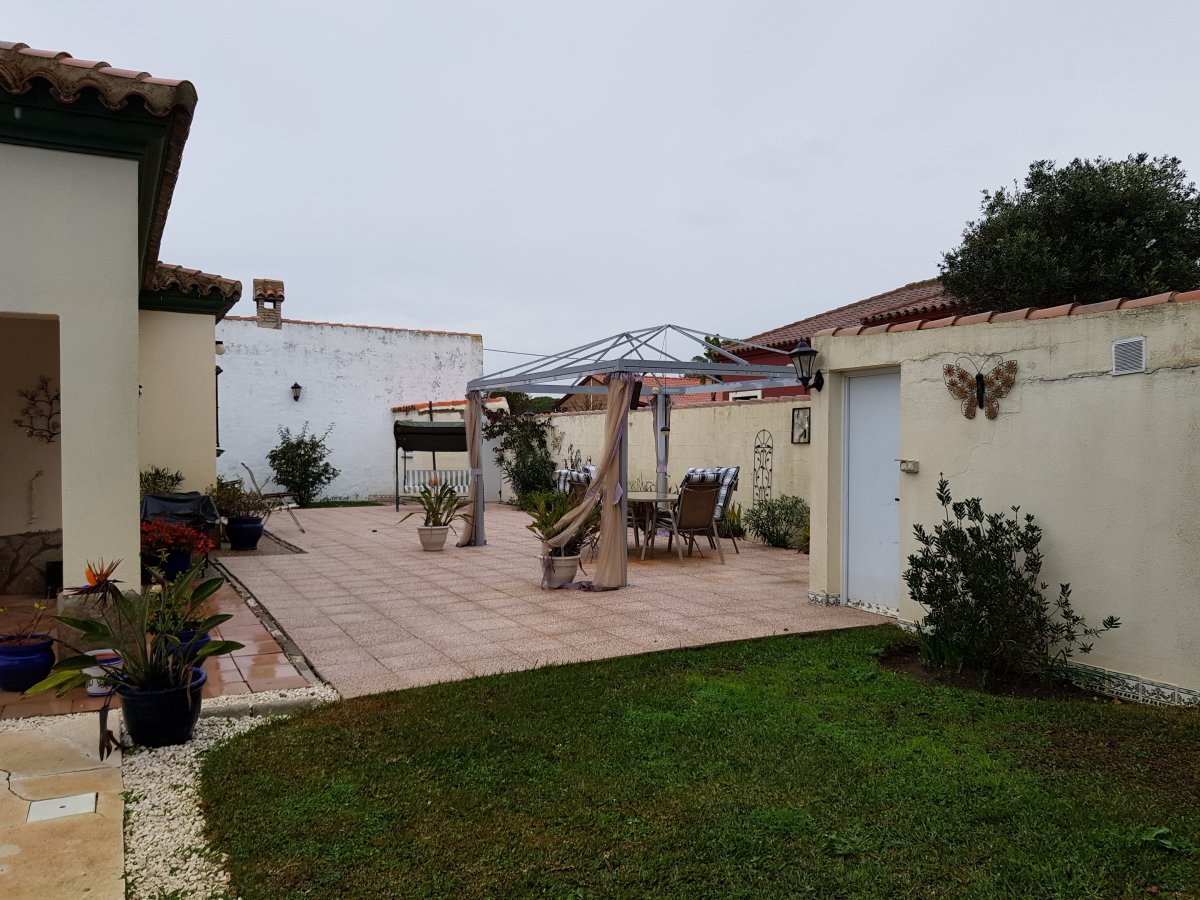 Andaluz Homes