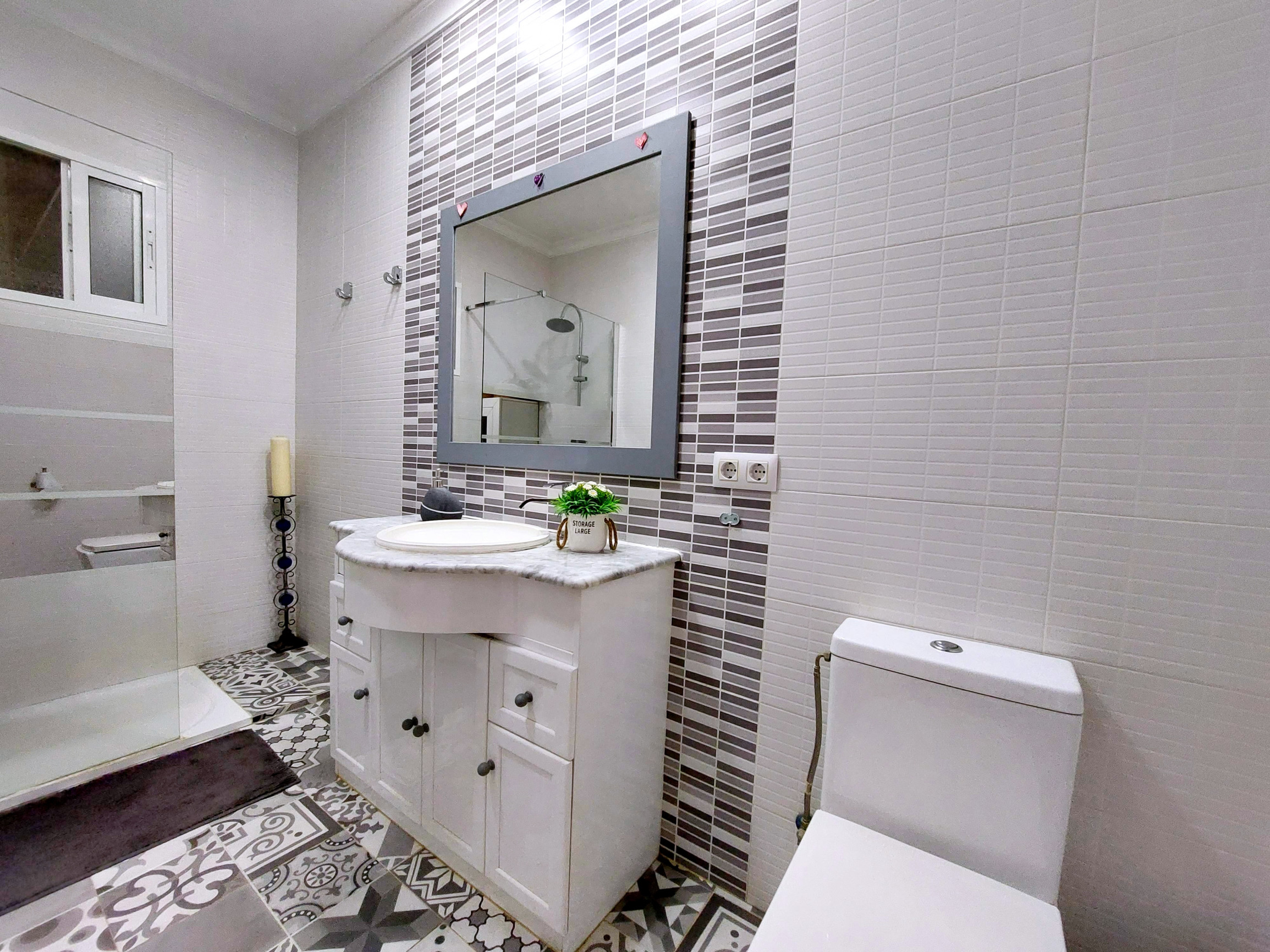 Andaluz Homes