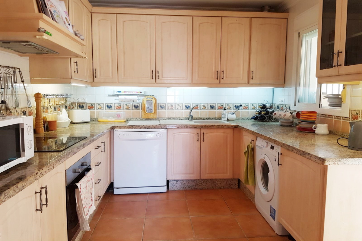 Andaluz Homes