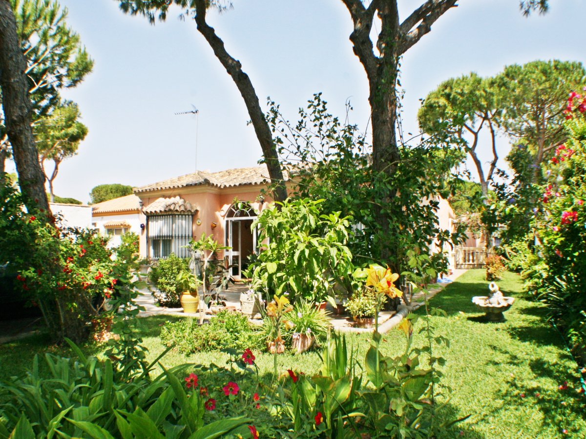 Andaluz Homes