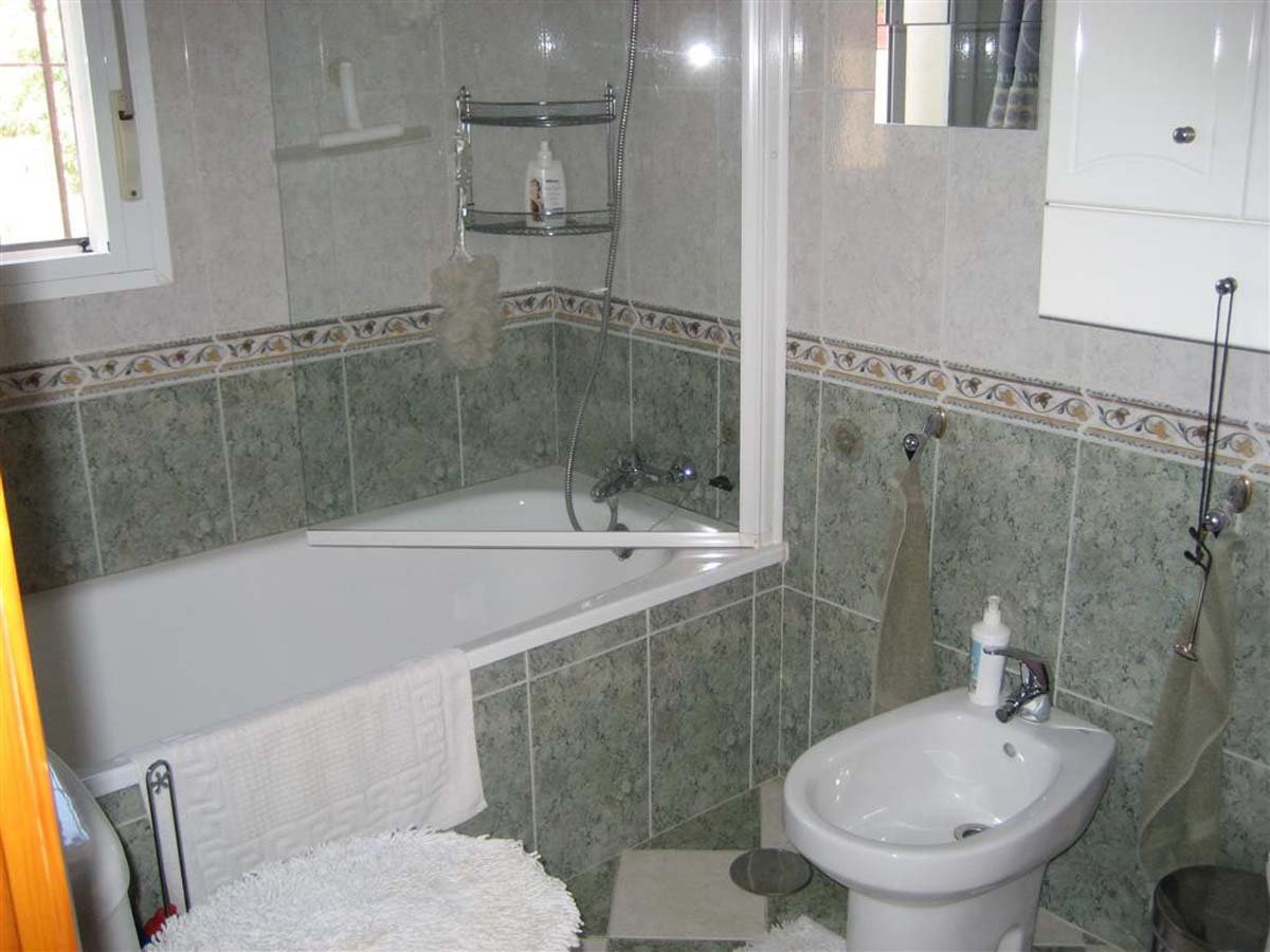 Andaluz Homes