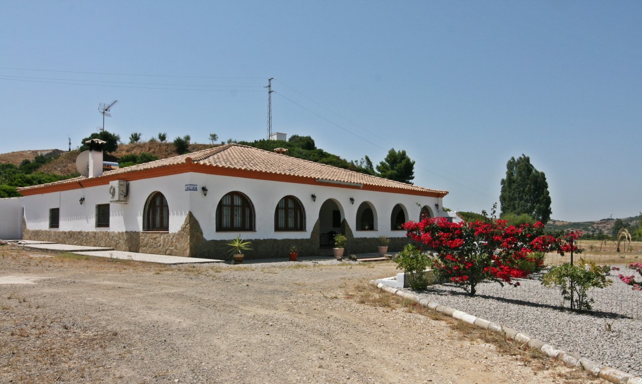 Andaluz Homes