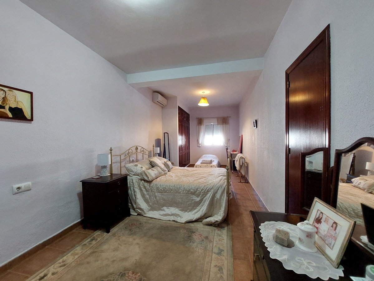 Andaluz Homes