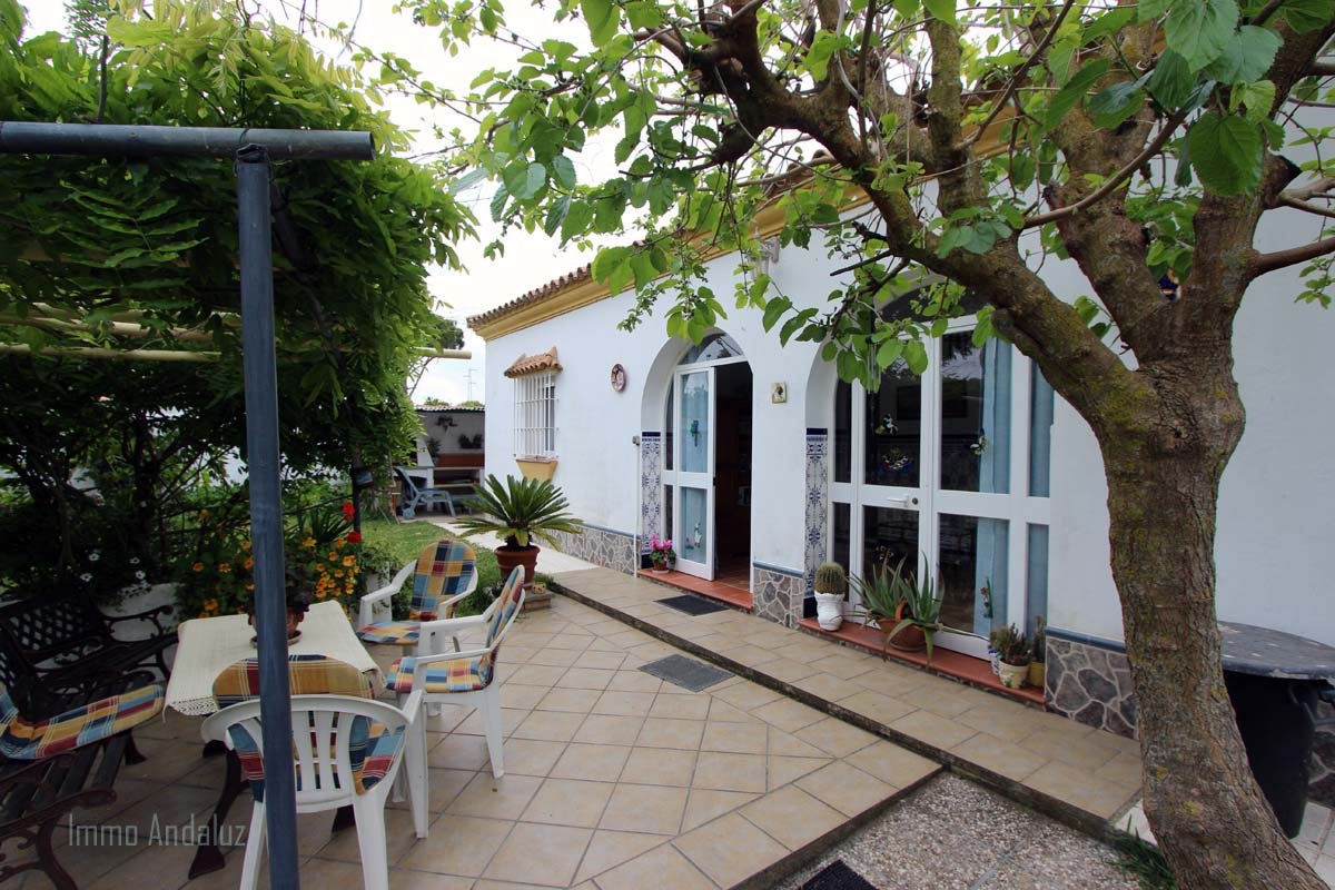 Andaluz Homes