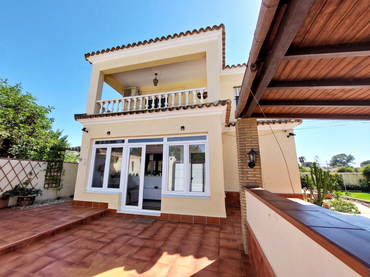 Andaluz Homes
