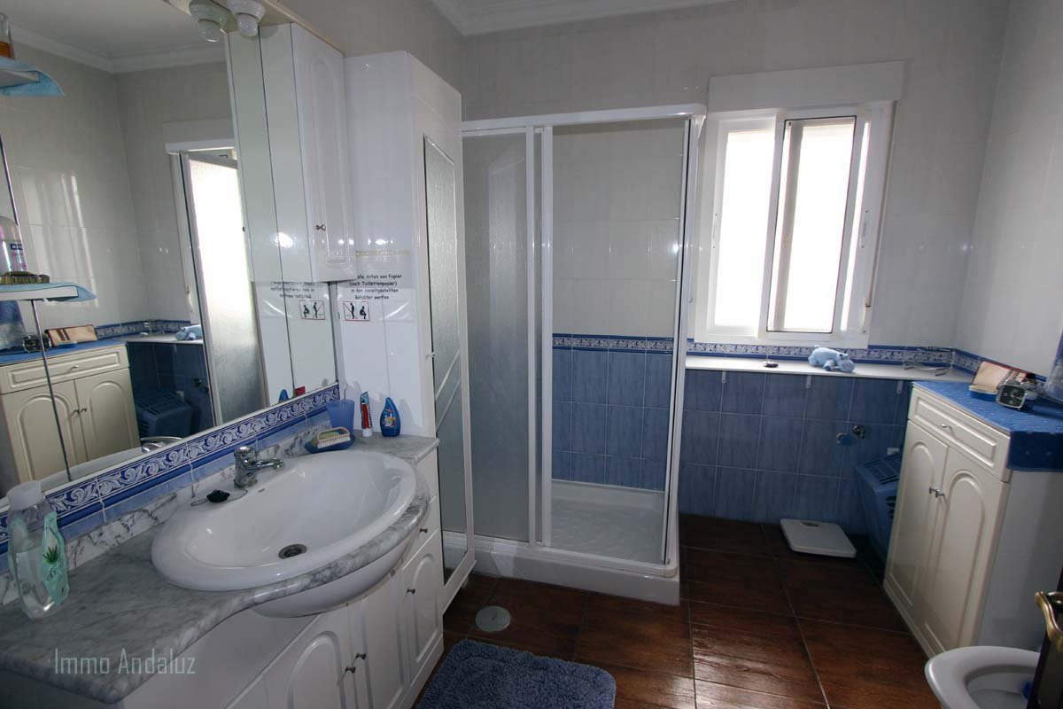 Andaluz Homes