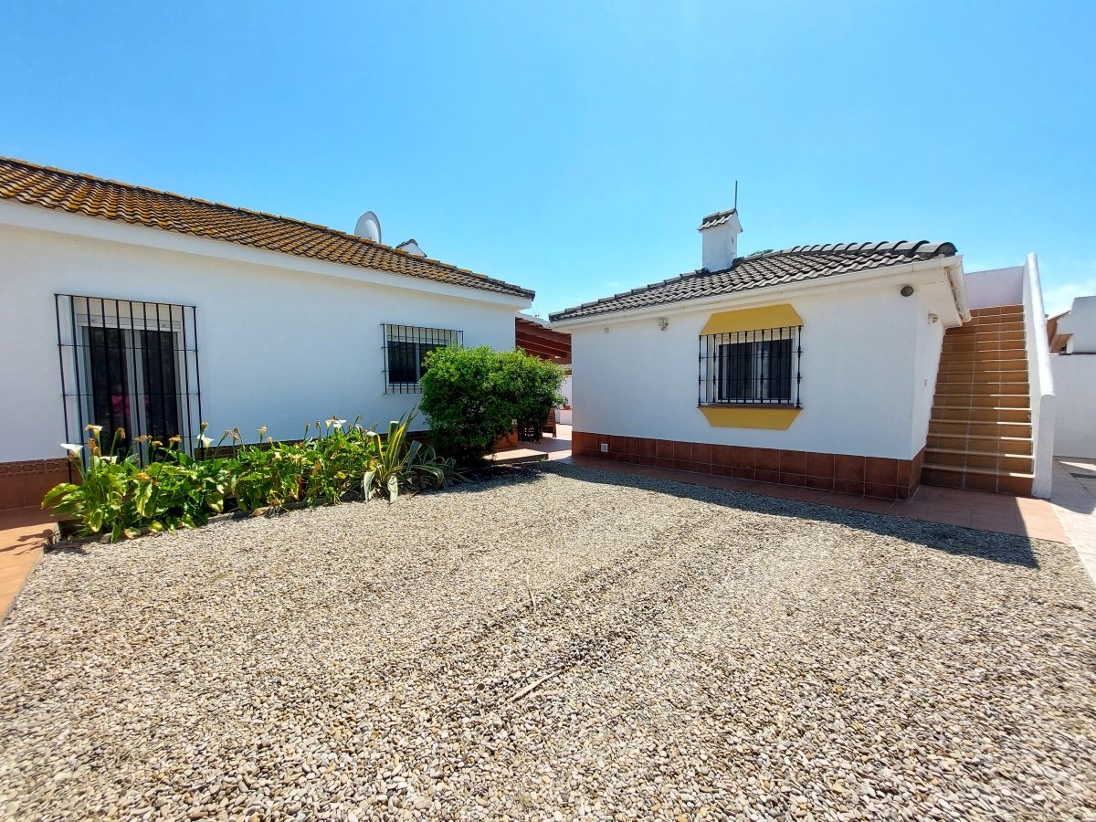 Andaluz Homes