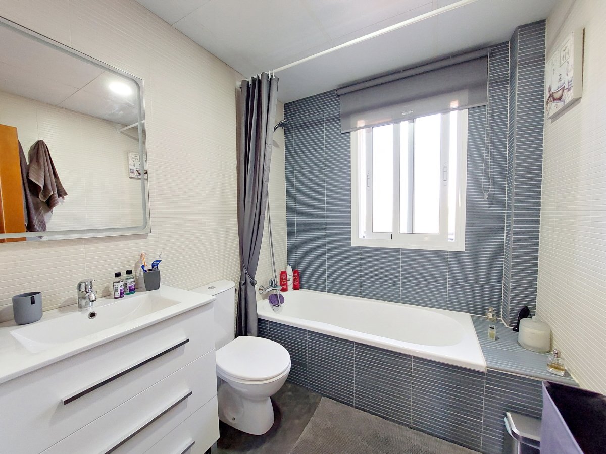 Andaluz Homes