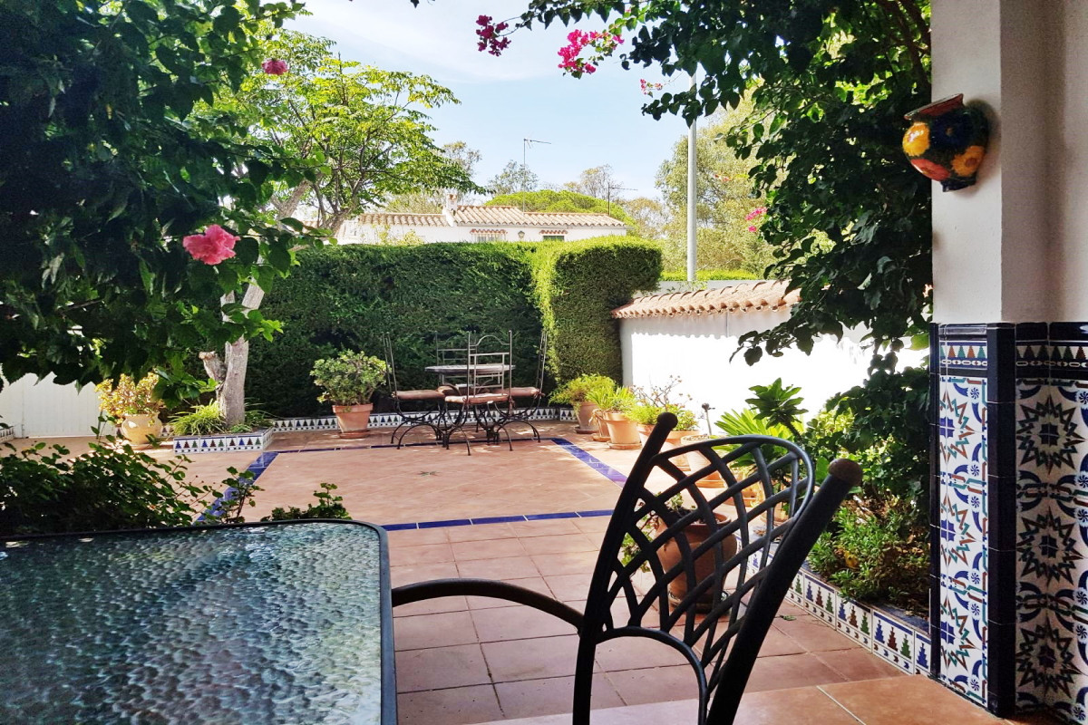 Andaluz Homes