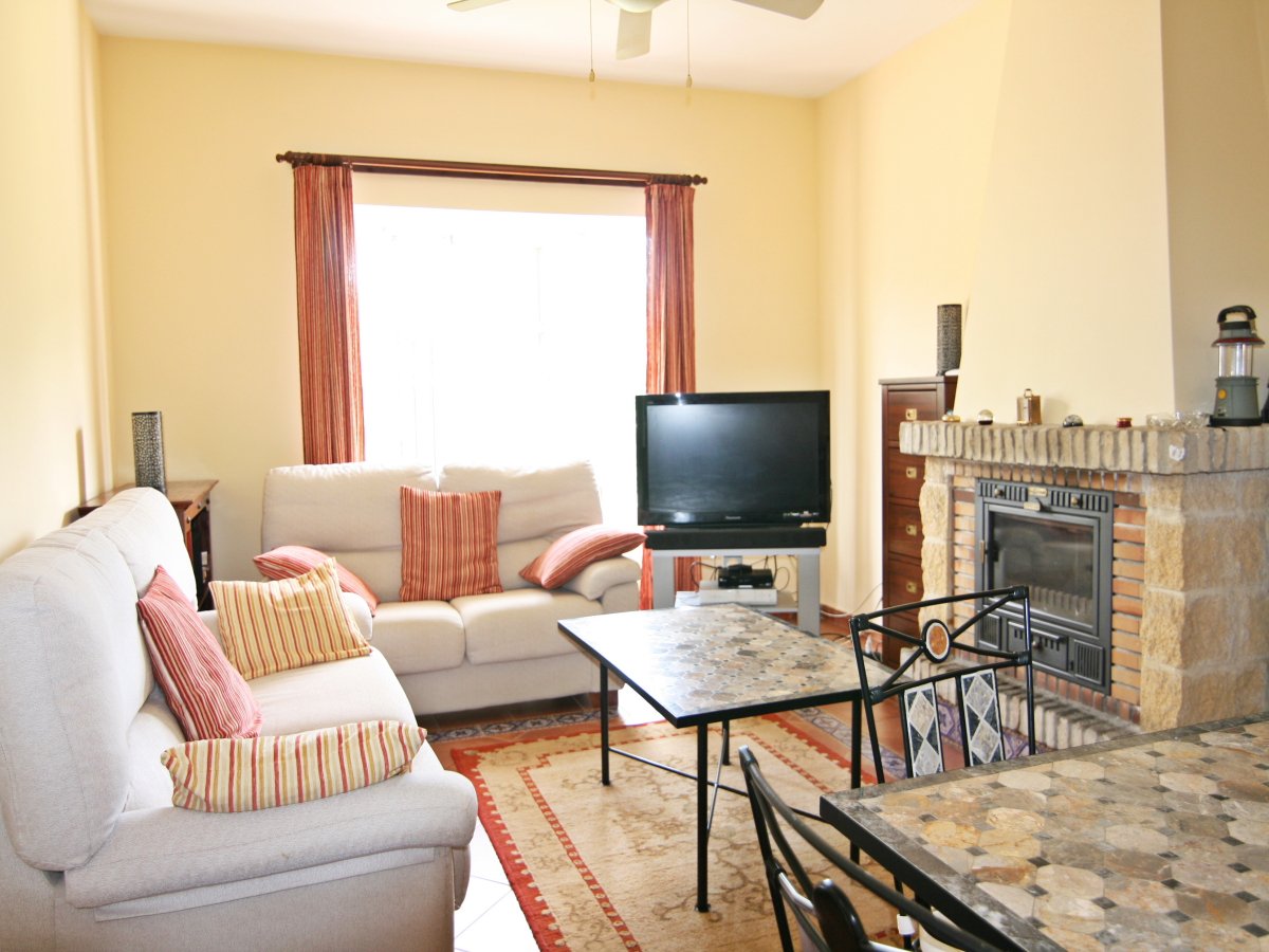 Andaluz Homes