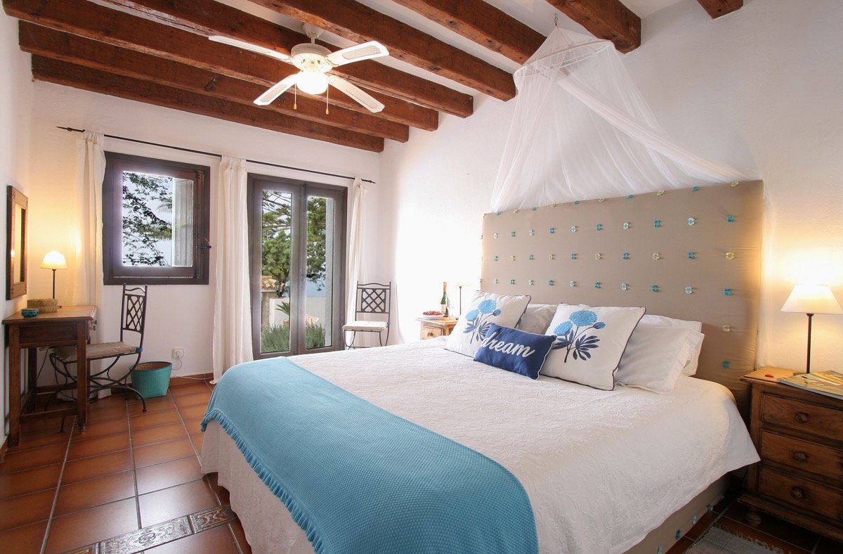 Andaluz Homes