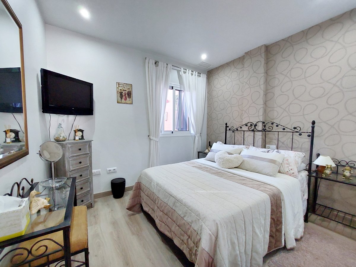 Andaluz Homes