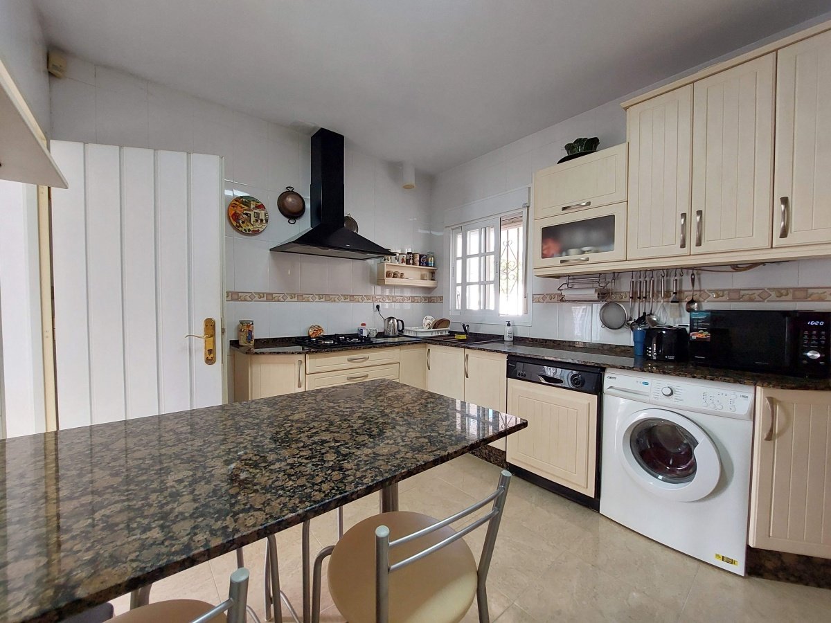 Andaluz Homes