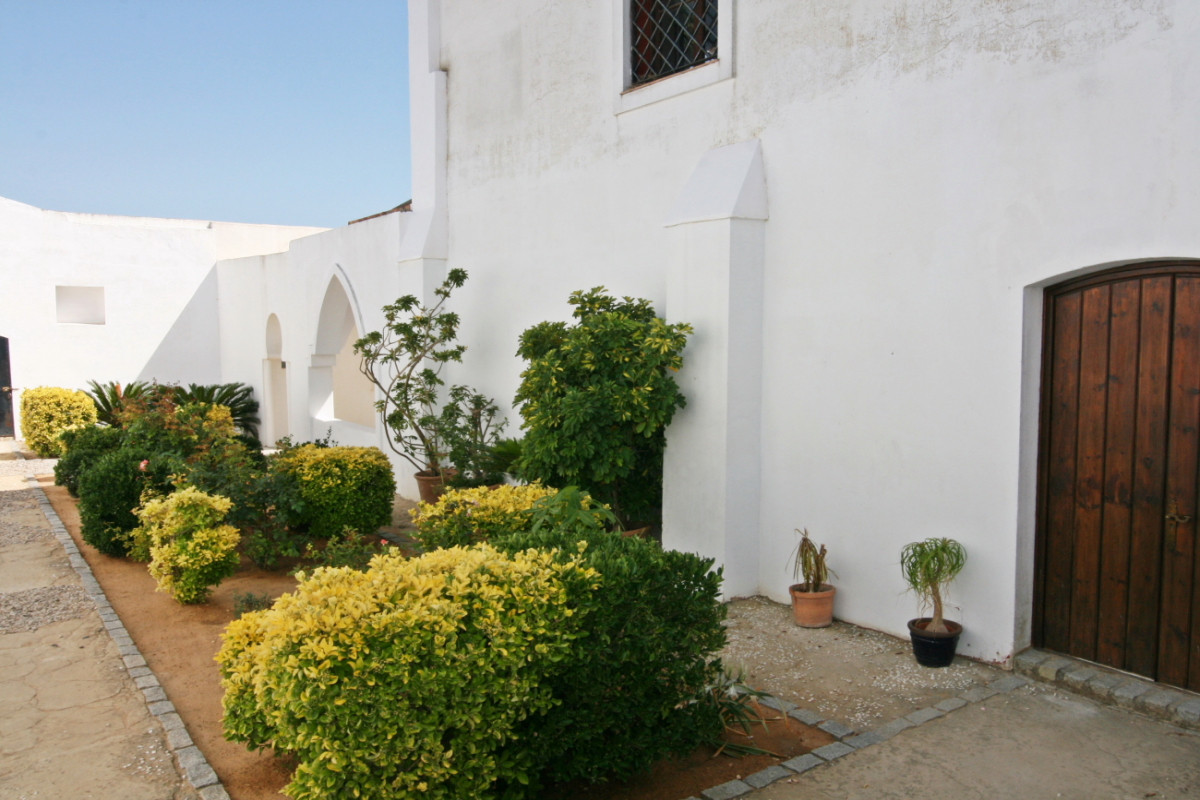 Andaluz Homes