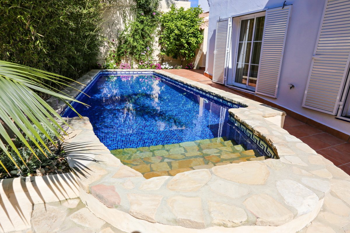 Andaluz Homes