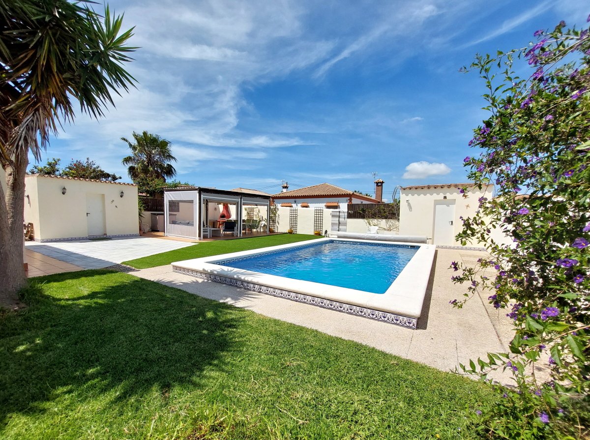 Andaluz Homes