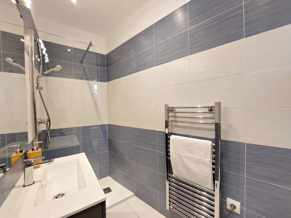 Andaluz Homes