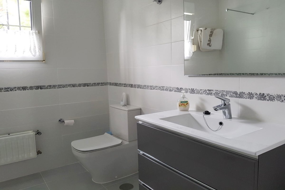 Andaluz Homes