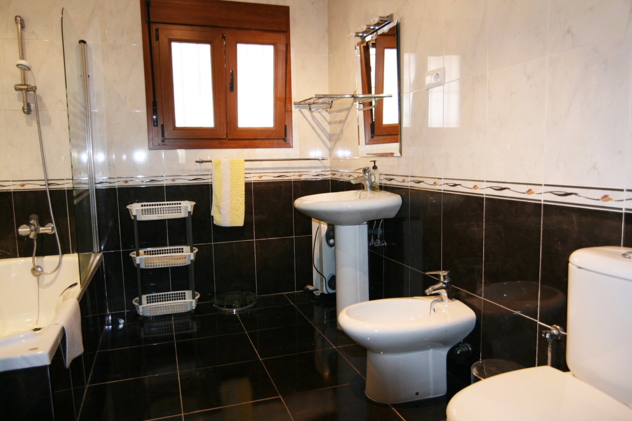 Andaluz Homes