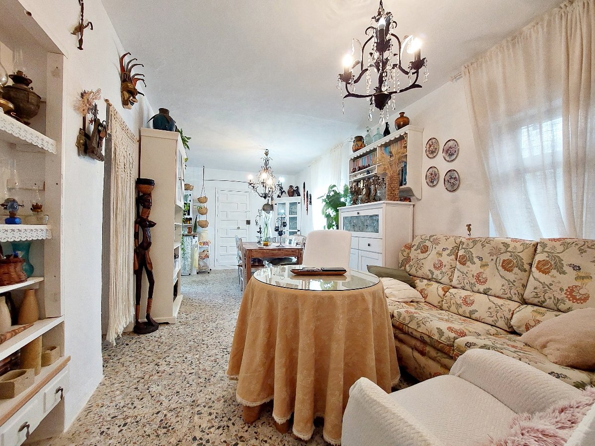 Andaluz Homes