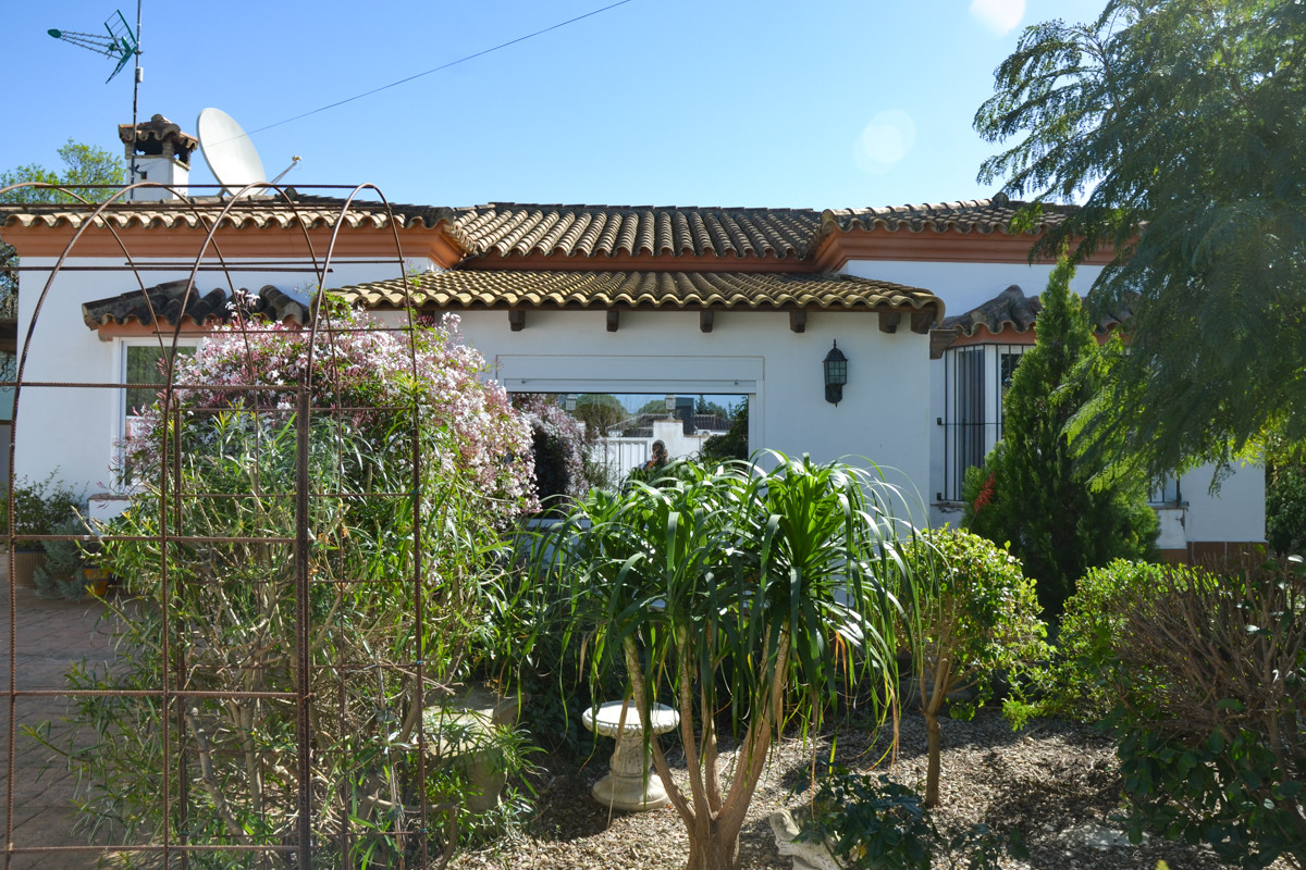 Andaluz Homes