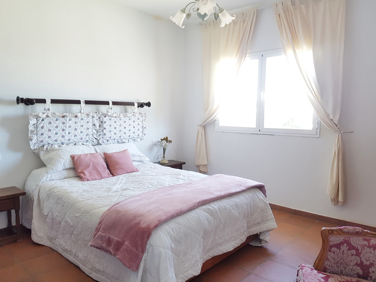 Andaluz Homes