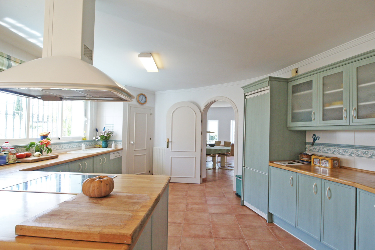Andaluz Homes