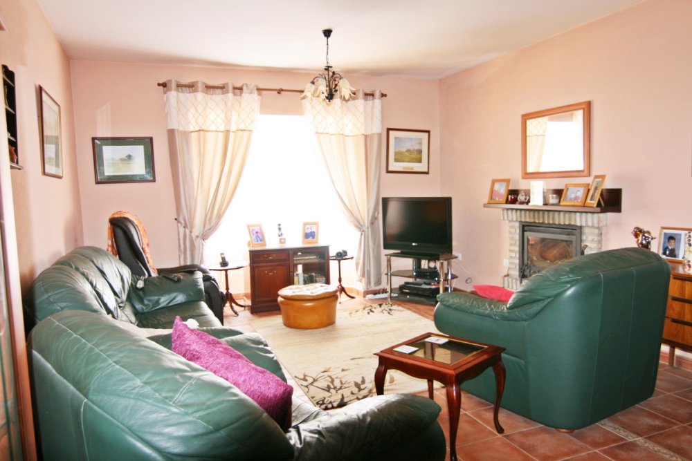 Andaluz Homes